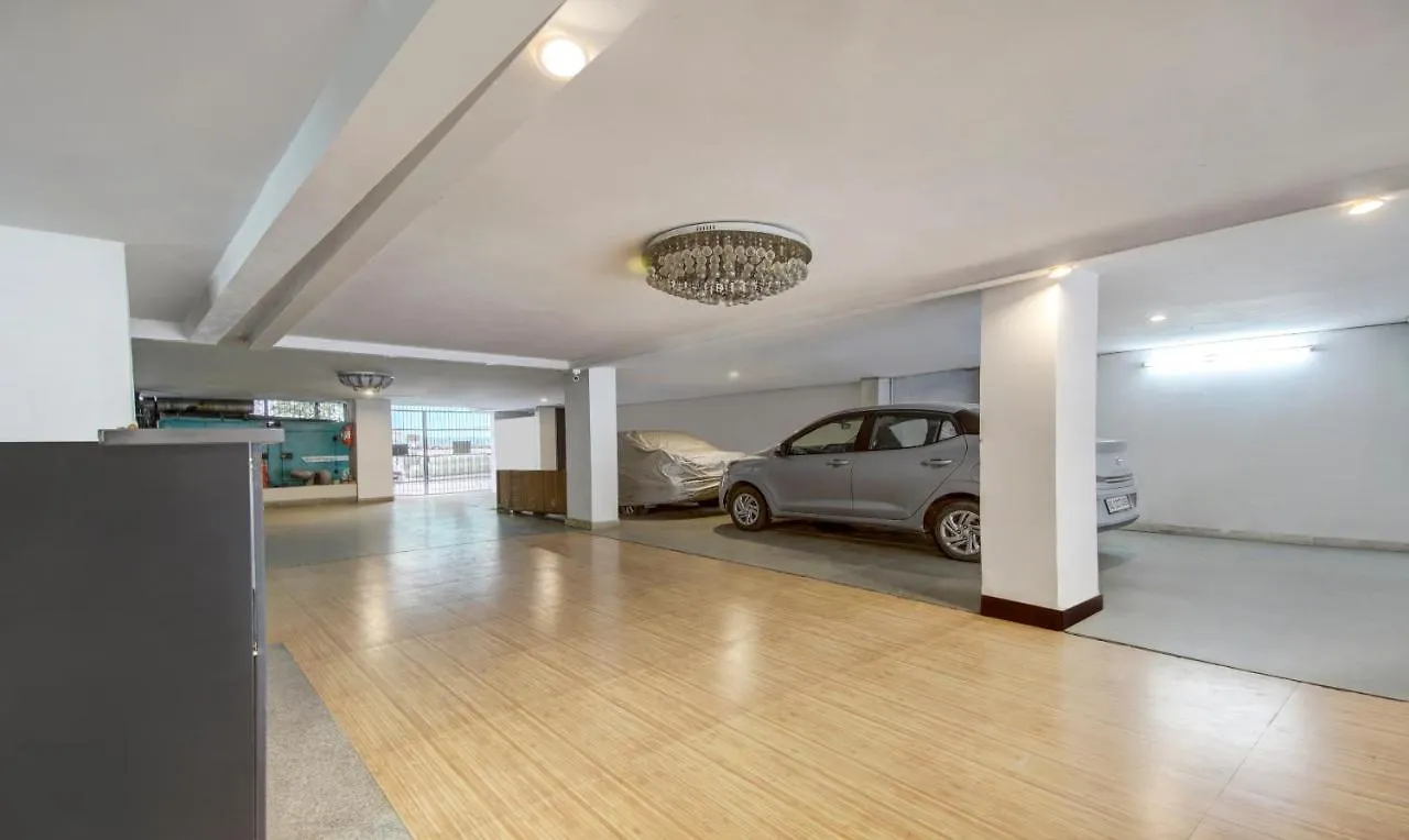 Fabhotel The Kings Plaza New Delhi 3*,