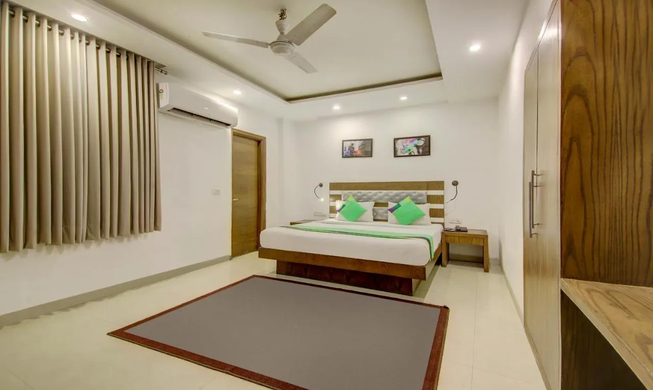Fabhotel The Kings Plaza New Delhi India