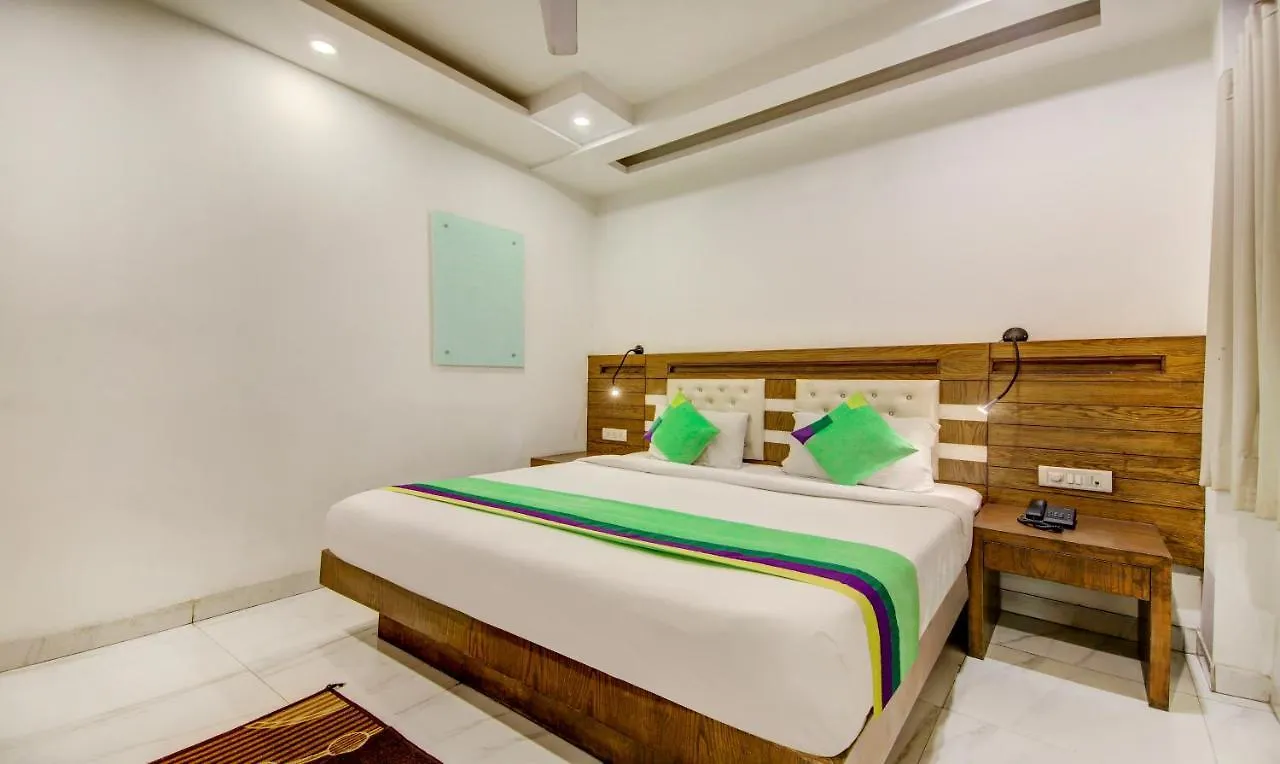 Fabhotel The Kings Plaza New Delhi India