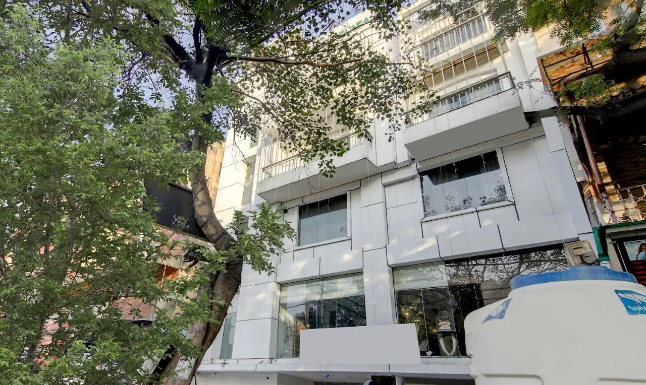 *** Hotel Fabhotel The Kings Plaza New Delhi India