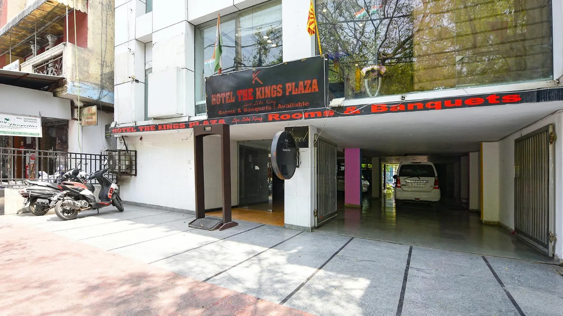 Fabhotel The Kings Plaza New Delhi Hotel
