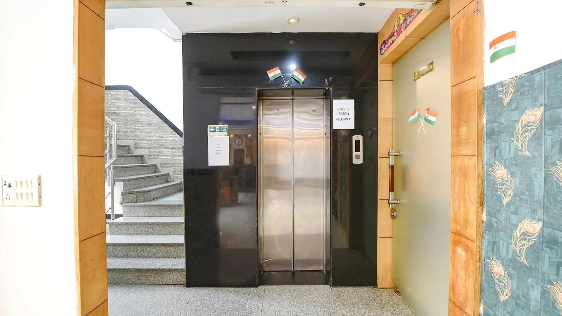 Fabhotel The Kings Plaza New Delhi